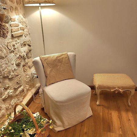 B&B Il Giullare スルモナ エクステリア 写真